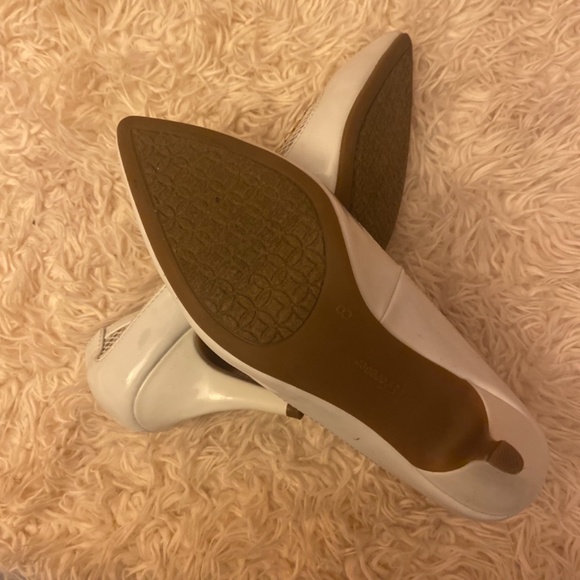 White Heels - Picture 5 of 9